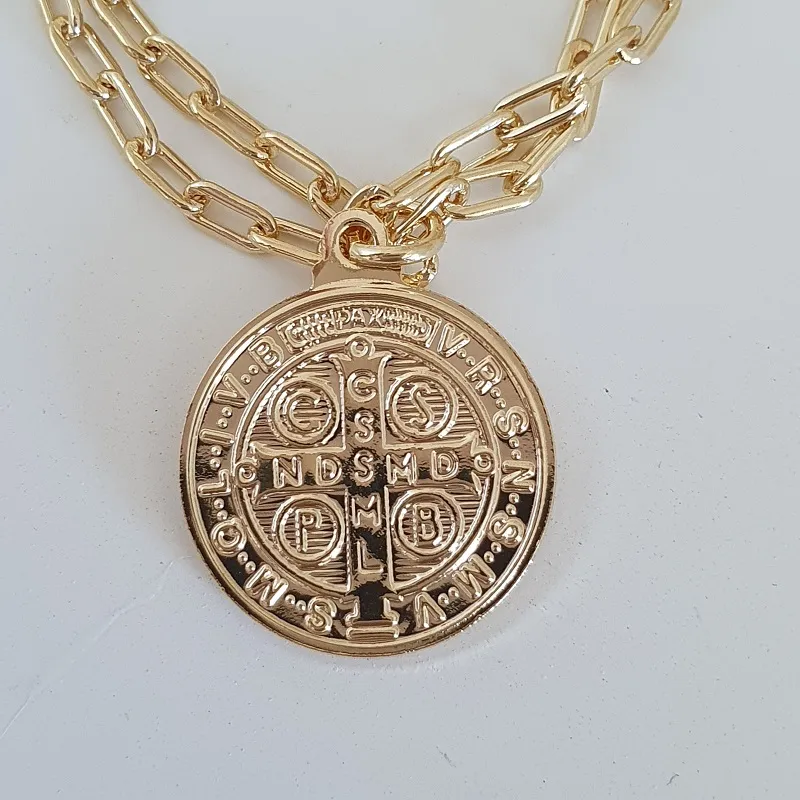 Pulseira dupla com pingente de São Bento