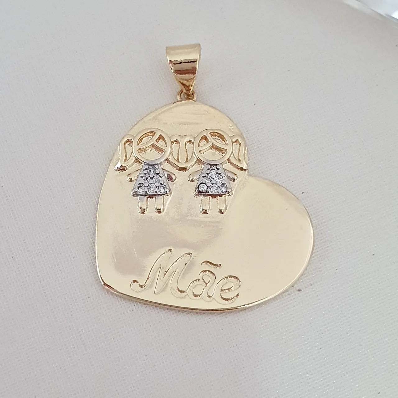 Pingente coração MÃE, 2 meninas, filhas