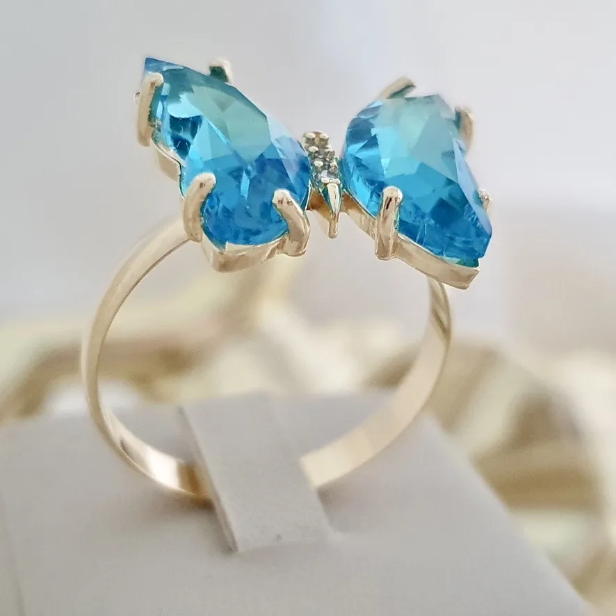 Anel borboleta zircônia azul