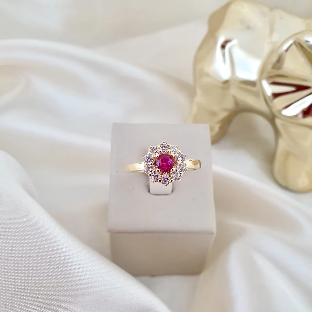 Anel chuveirinho zircônia rosa