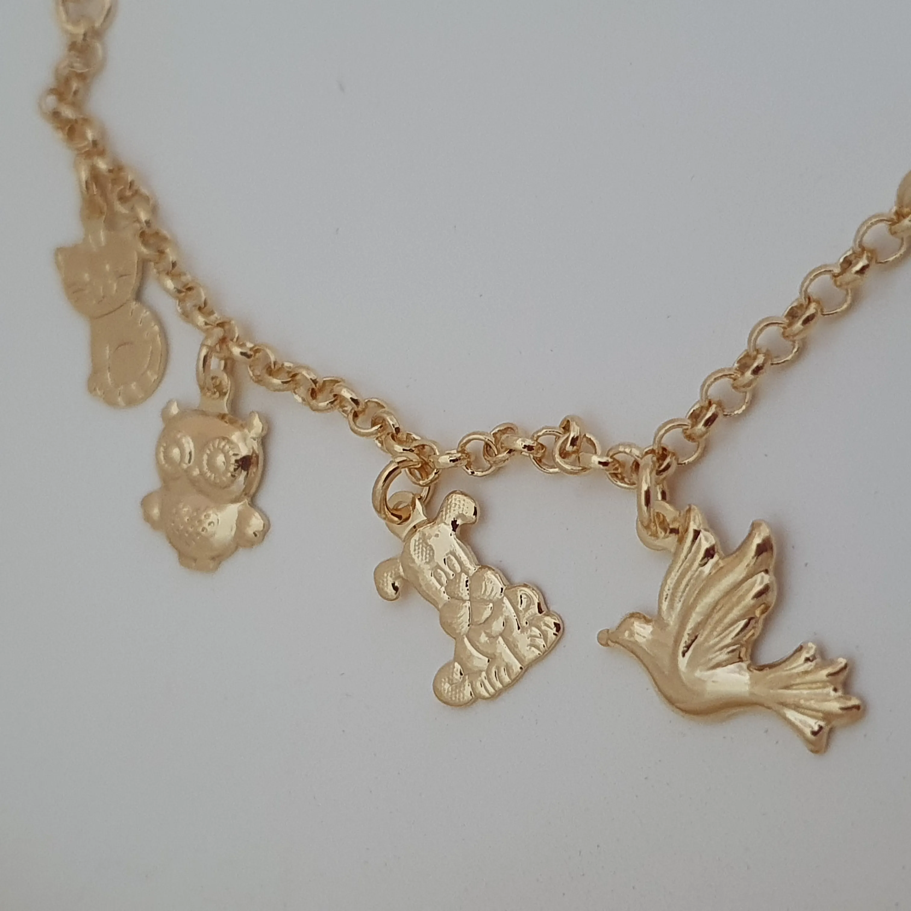 Pulseira com pingentes de pet gato cachorro coruja pinguim