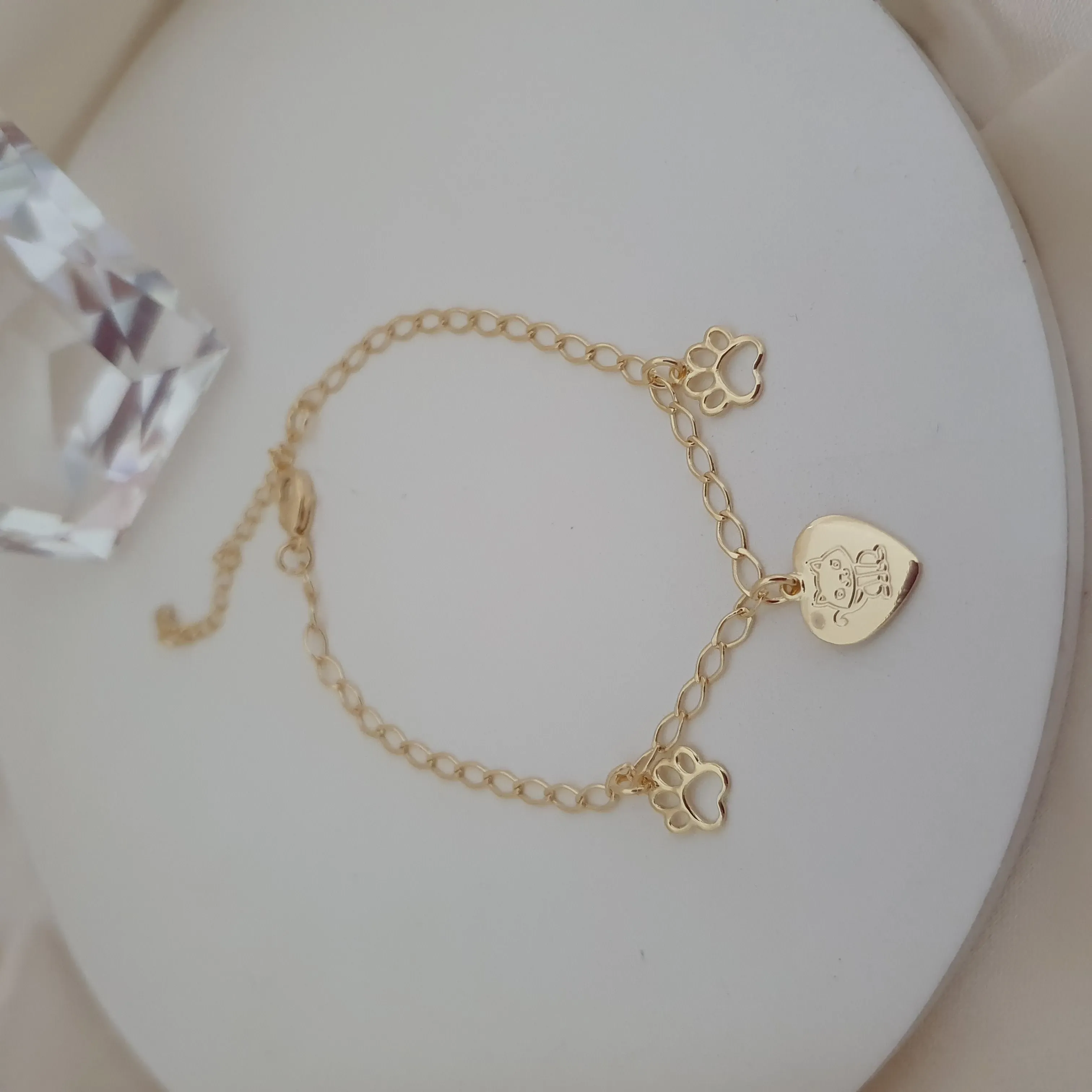 Pulseira com pingente de gato e patas pet