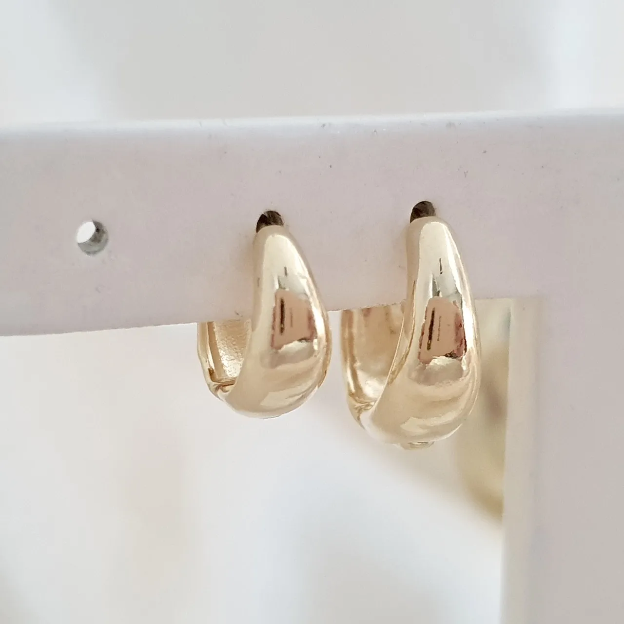 Brinco dupla argola click gota
