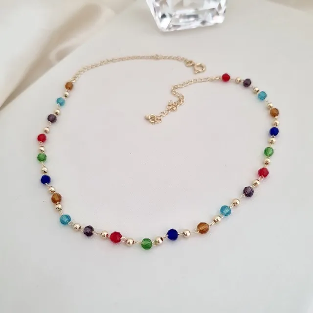 Colar choker com cristais coloridos