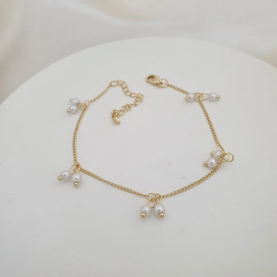 Pulseira pingentes pérolas