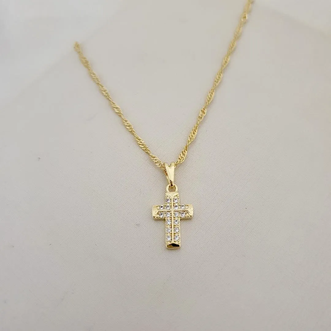 Colar pingente cruz cravejada zirconias