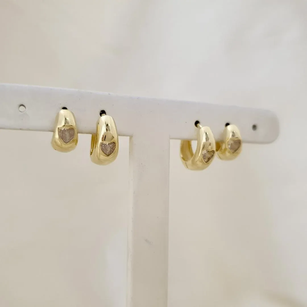 Brinco dupla argola click com coracao zirconia