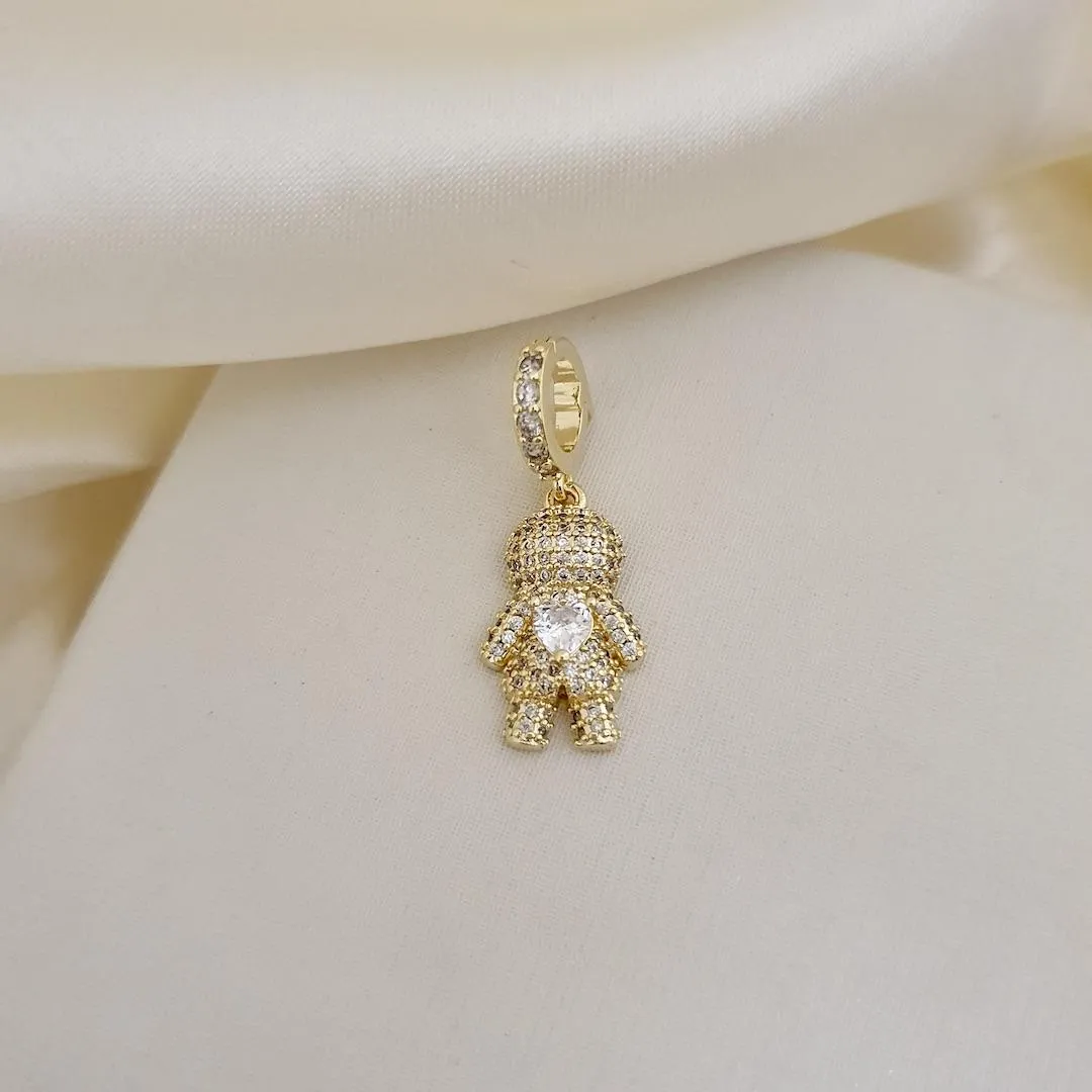 Pingente menino cravejado zirconia coracao cor cristal com abertura