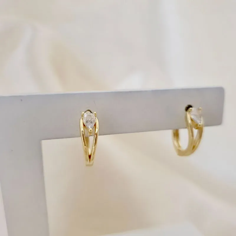 Brinco argola click zirconia gota