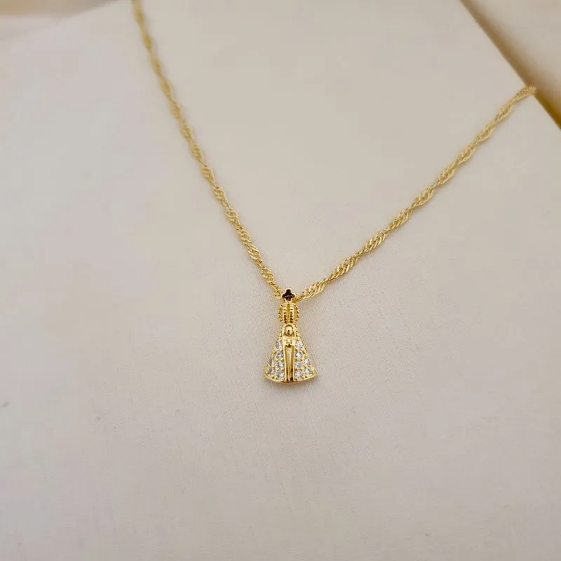 Colar pingente Nossa Senhora cravejada zirconia