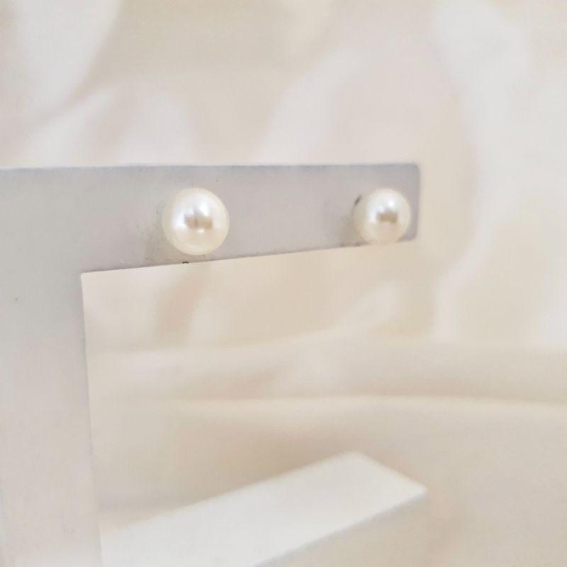 Brinco inox perola
