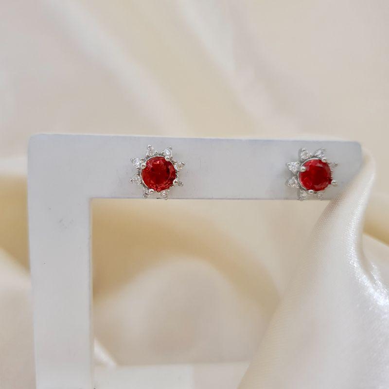 Brinco ródio zirconia rosa e contorno com zirconias cor cristal