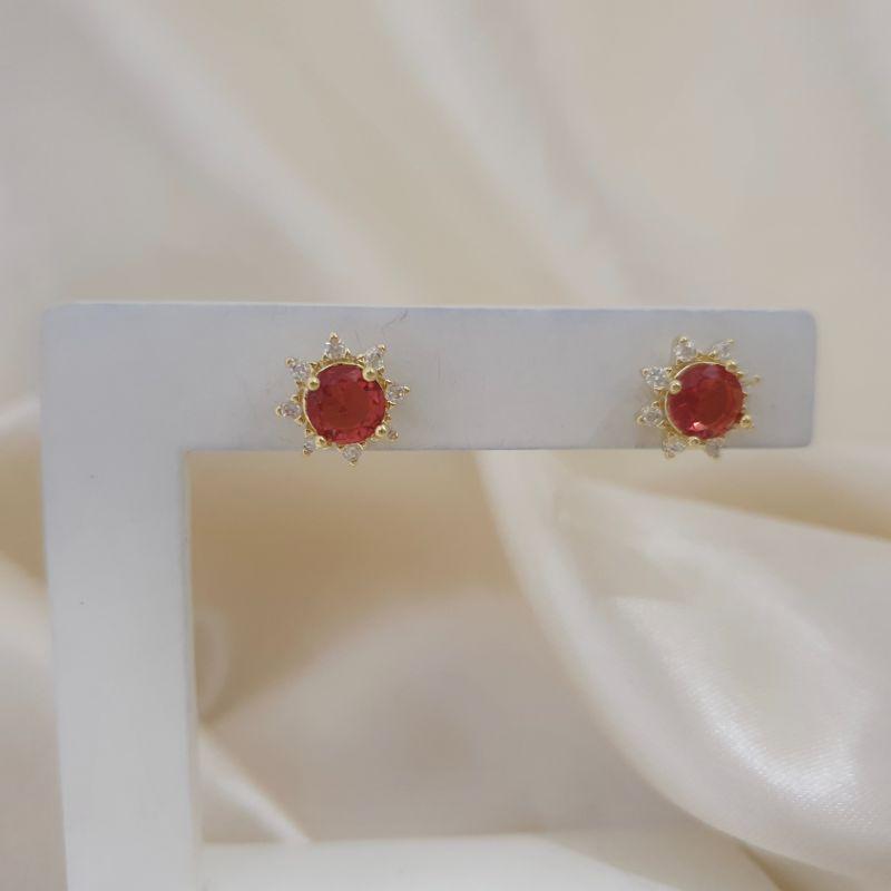 Brinco zirconia rosa e contorno com zirconias cor cristal