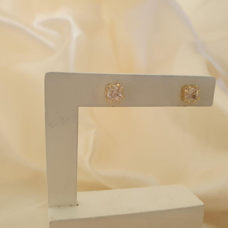 Brinco ponto de luz quadrado zirconia