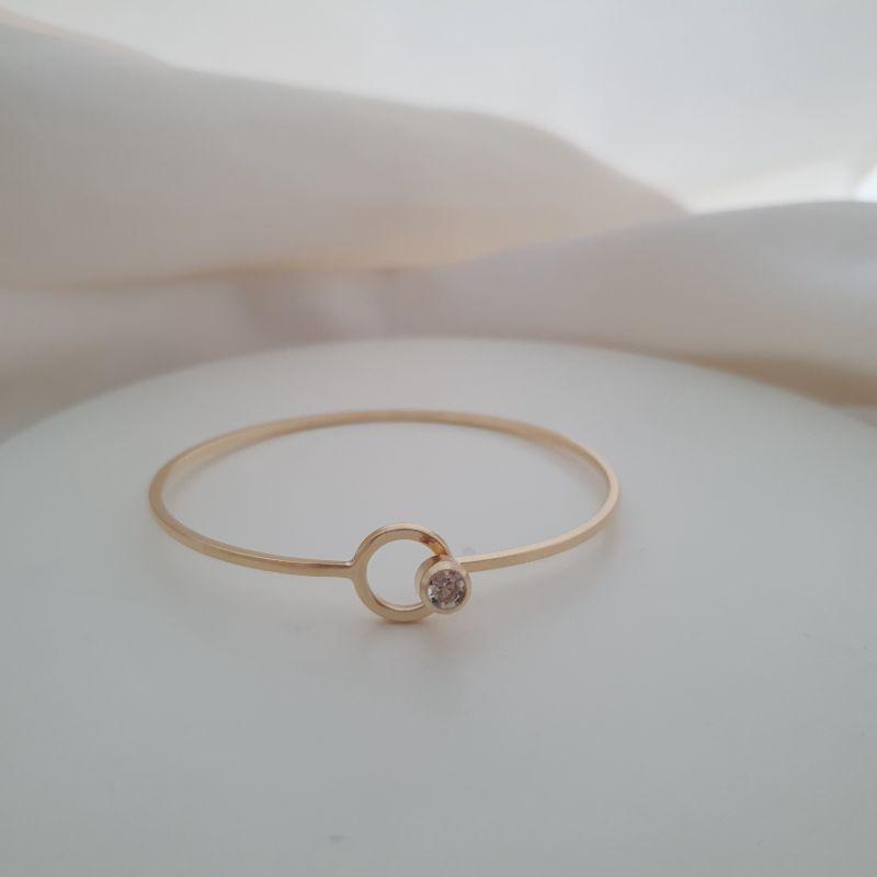 Bracelete fechamento ponto de luz
