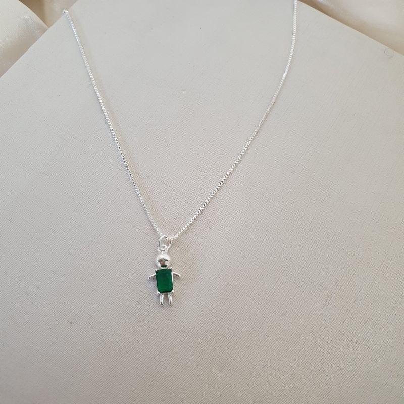 Colar prata pingente menino zirconia verde escuro