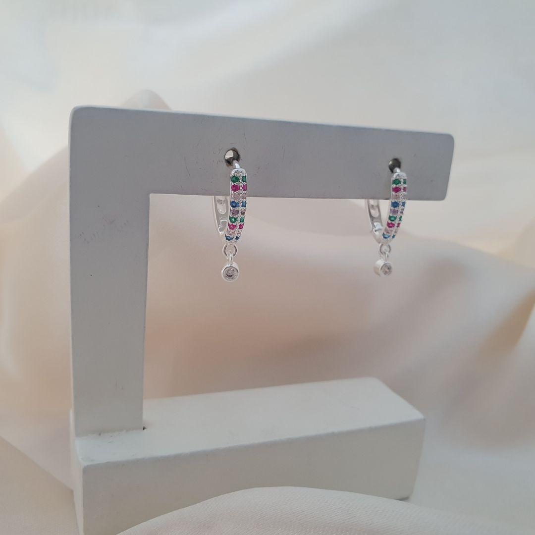 Brinco prata argola click cravejada zirconias coloridas e pingente ponto de luz zirconia